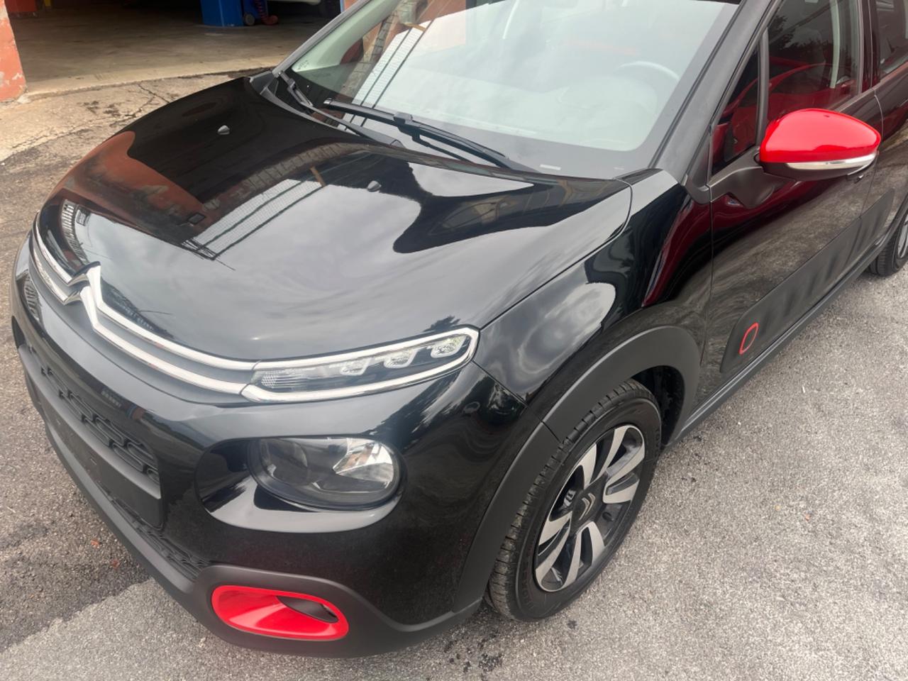 Citroen C3 PureTech 82 Shine- Km 77500-