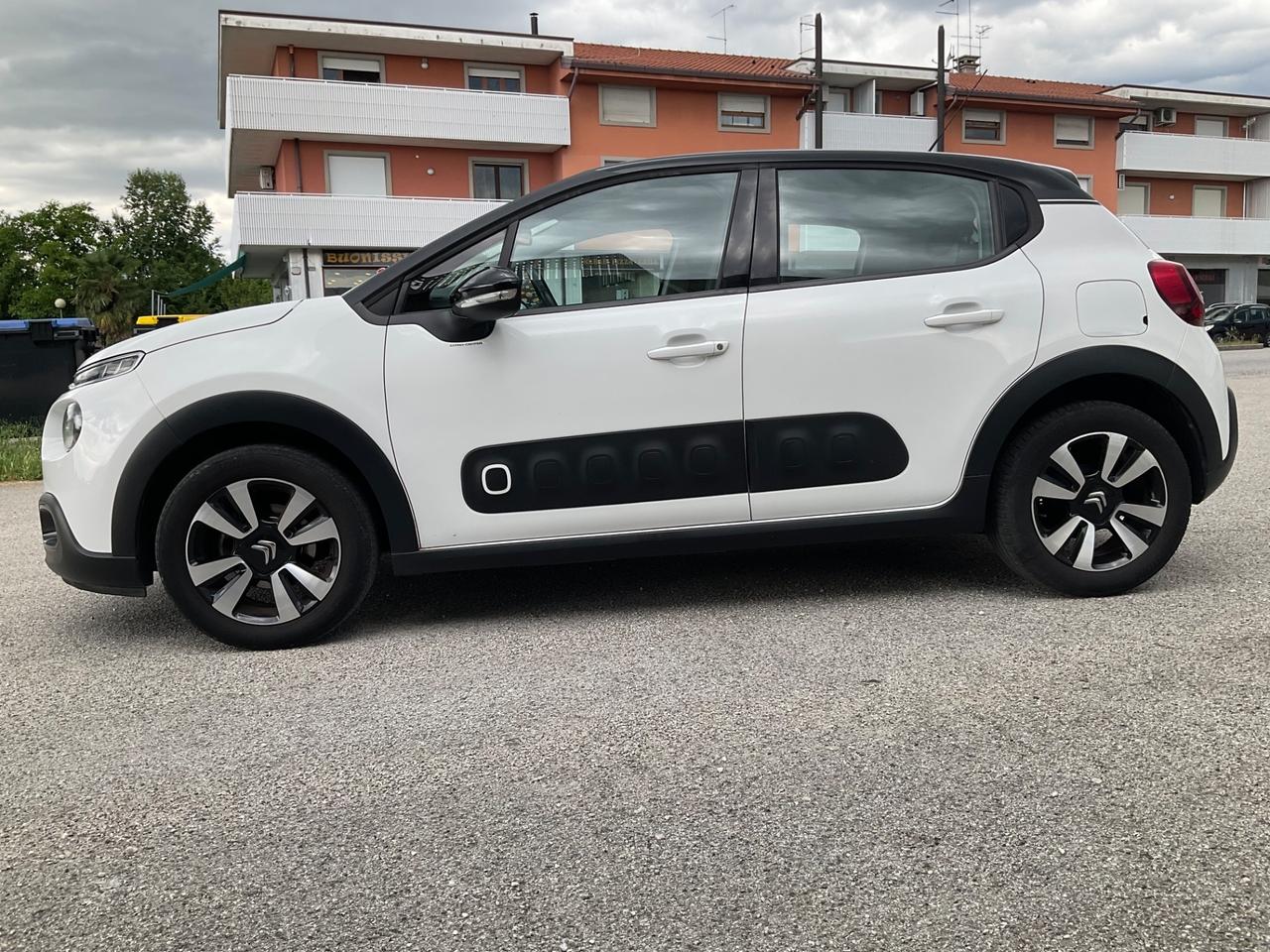 Citroen C3 PureTech 82 Shine