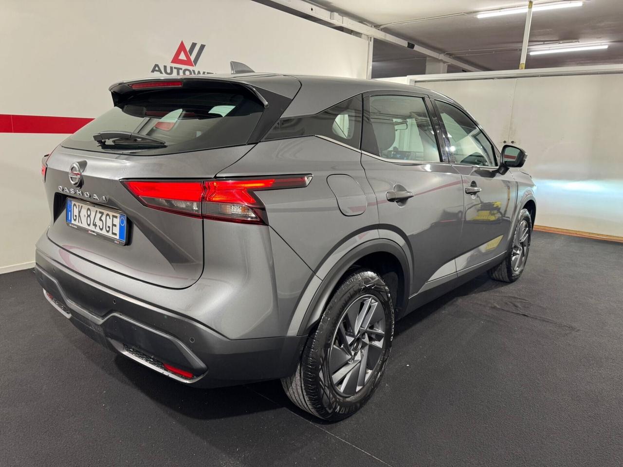 Qashqai MHEV 140 CV * TELECAMERA 360°, CRUISE ADATTIVO, RICARICA TELEFONO WIRELESS E MOLTO ALTRO