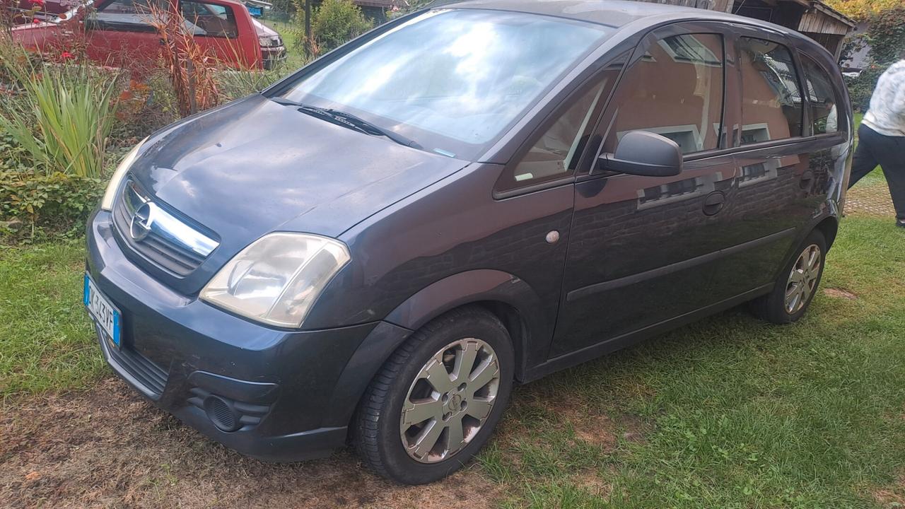Opel Meriva 1.4 16V Cosmo