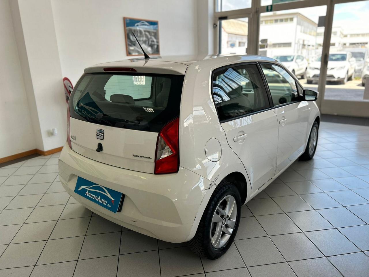 Seat Mii 1.0 68 CV 5 porte Chic Ecofuel