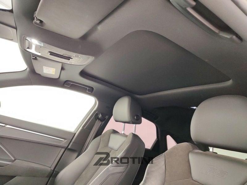 Audi RS Q3 Sportback RS Q3 Sportback