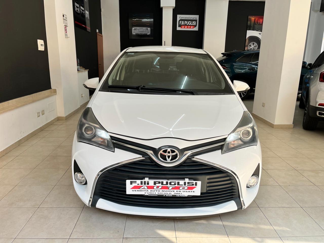 Toyota Yaris 1.0 5 porte Lounge - 2015