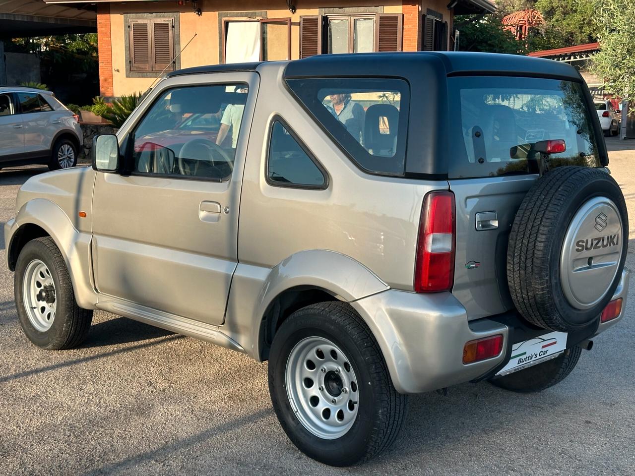 Suzuki Jimny 1.5 DDiS 4WD Cabrio – con Hard Top
