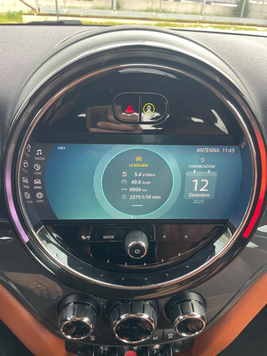 MINI - Countryman - Mini One D Northwood Edition