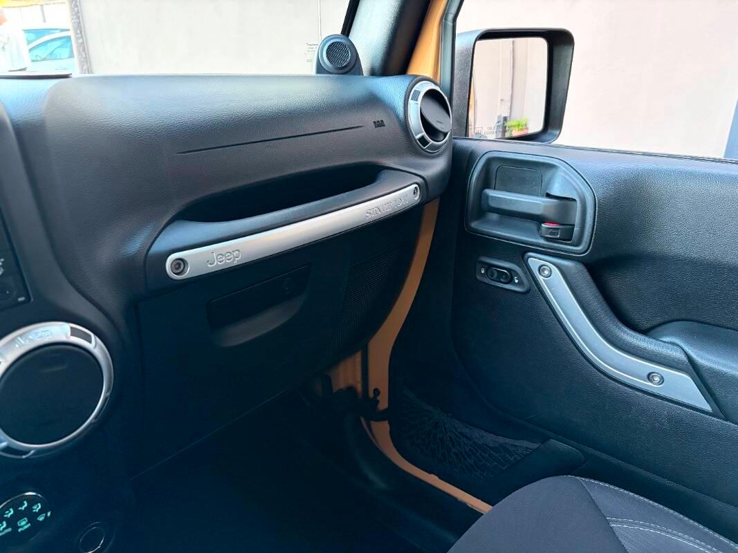 Jeep Wrangler Wrangler 2.8 crd Rubicon E5+
