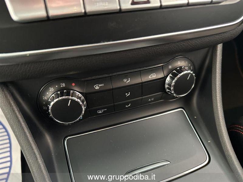 Mercedes-Benz CLA Classe - C117 Diesel 180 d Premium FL