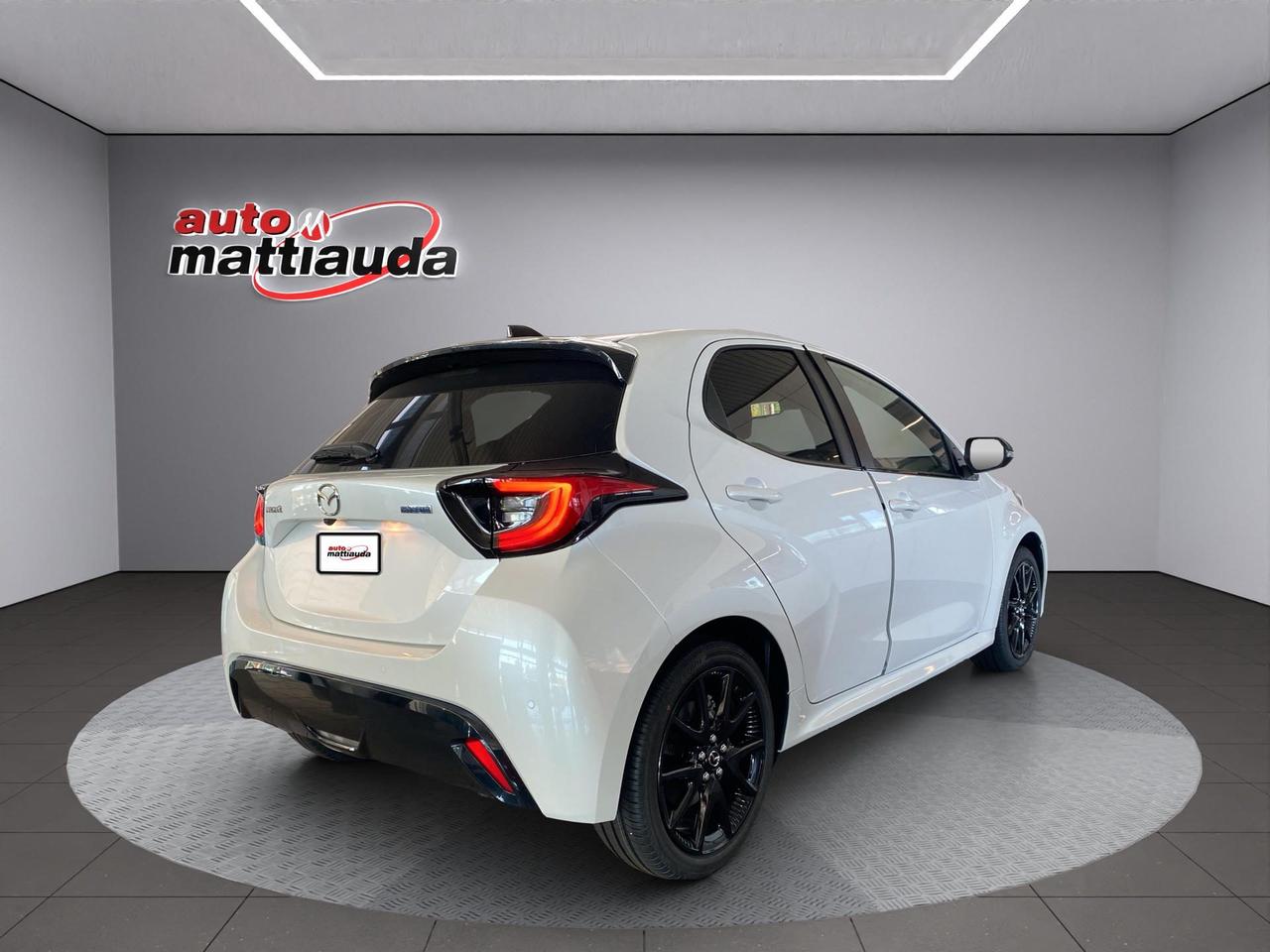 Mazda 2 1.5 vvt full hybrid electric Homura e-cvt