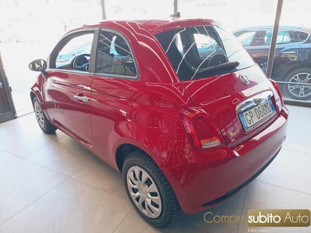FIAT 500 1.0 Hybrid Red