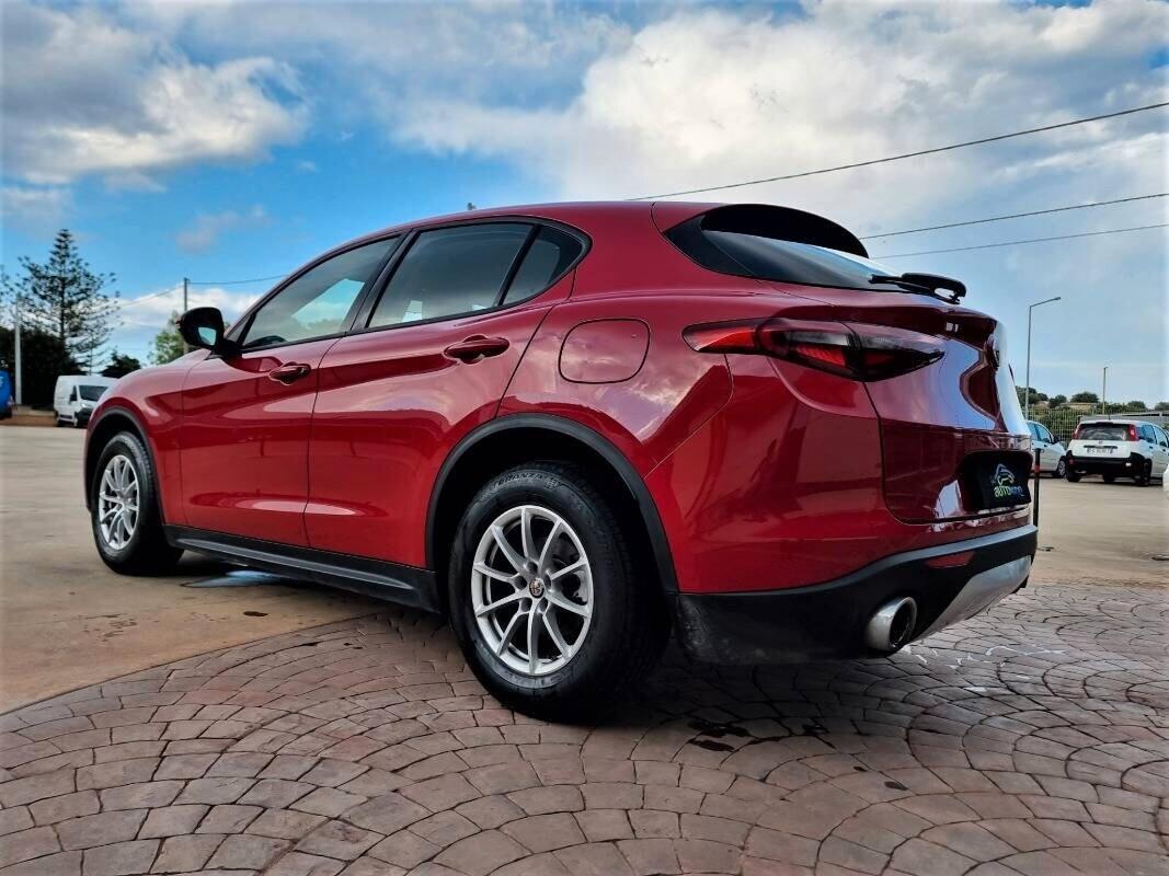 Alfa Romeo Stelvio 2.2 Turbodiesel 190 CV AT8 RWD Business