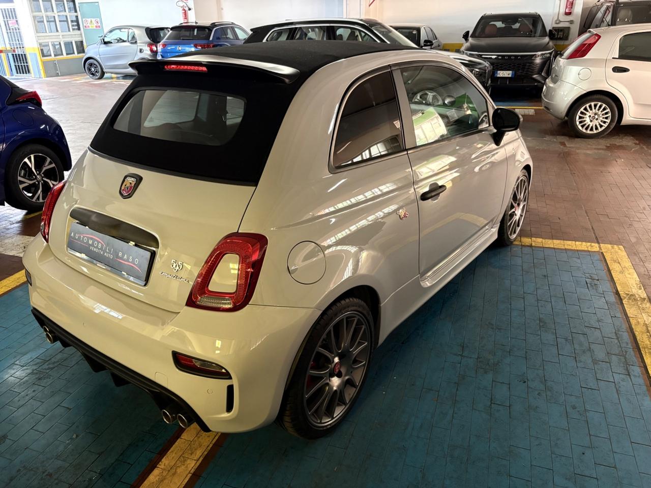 Abarth 595 C 1.4 Turbo T-Jet 180 CV Competizione