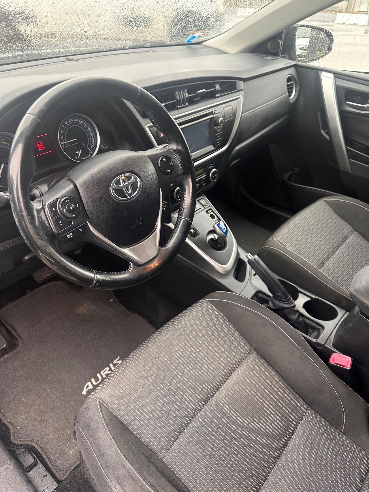 Toyota Auris 1.8 Hybrid Executive