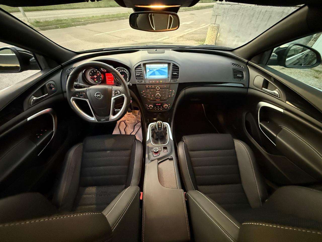 Opel Insignia 2.8 Turbo 4x4 325CV 4 porte OPC