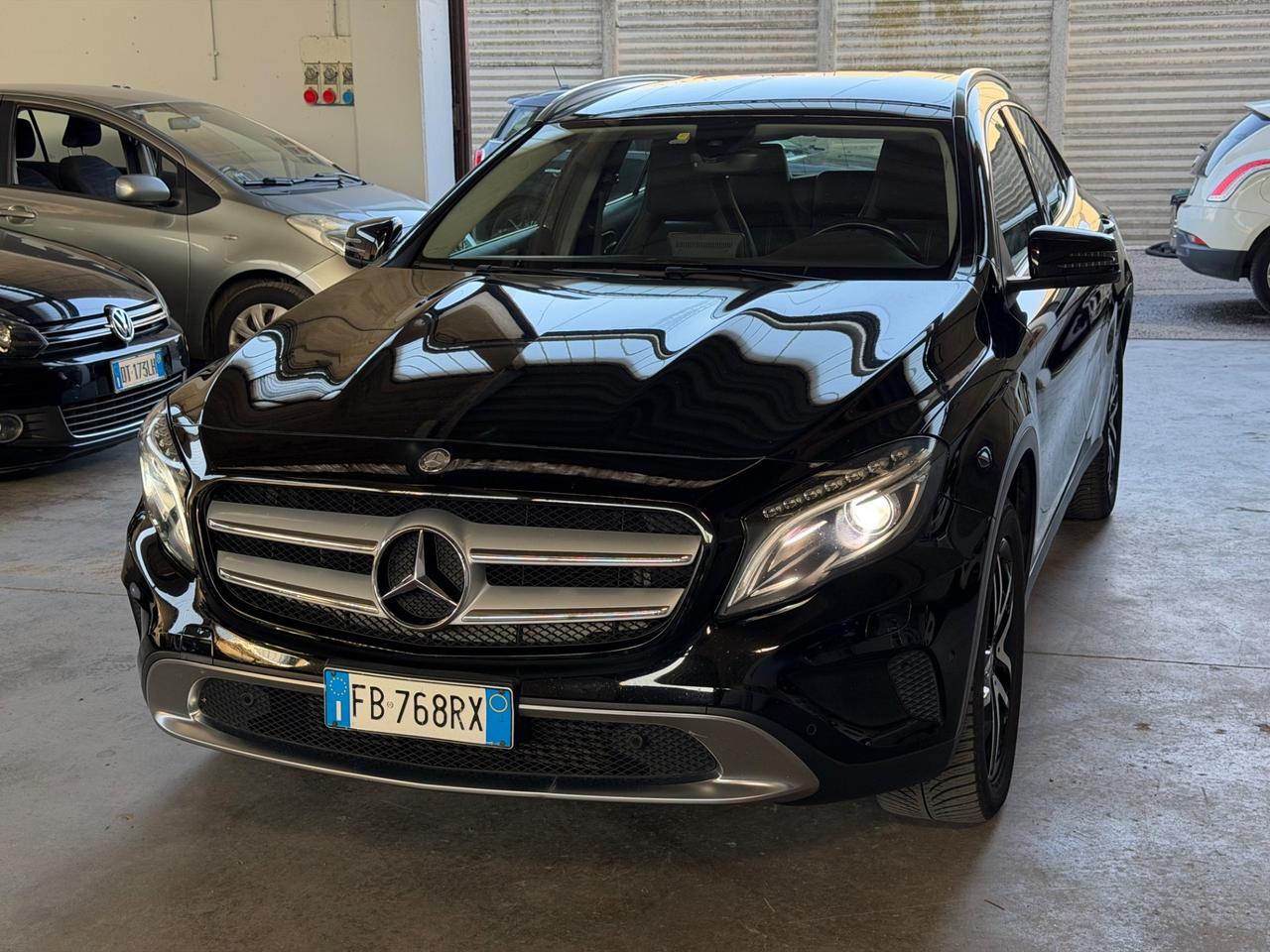 Mercedes-benz GLA 200 d Automatic Premium EURO 6 Tagliandi certificati