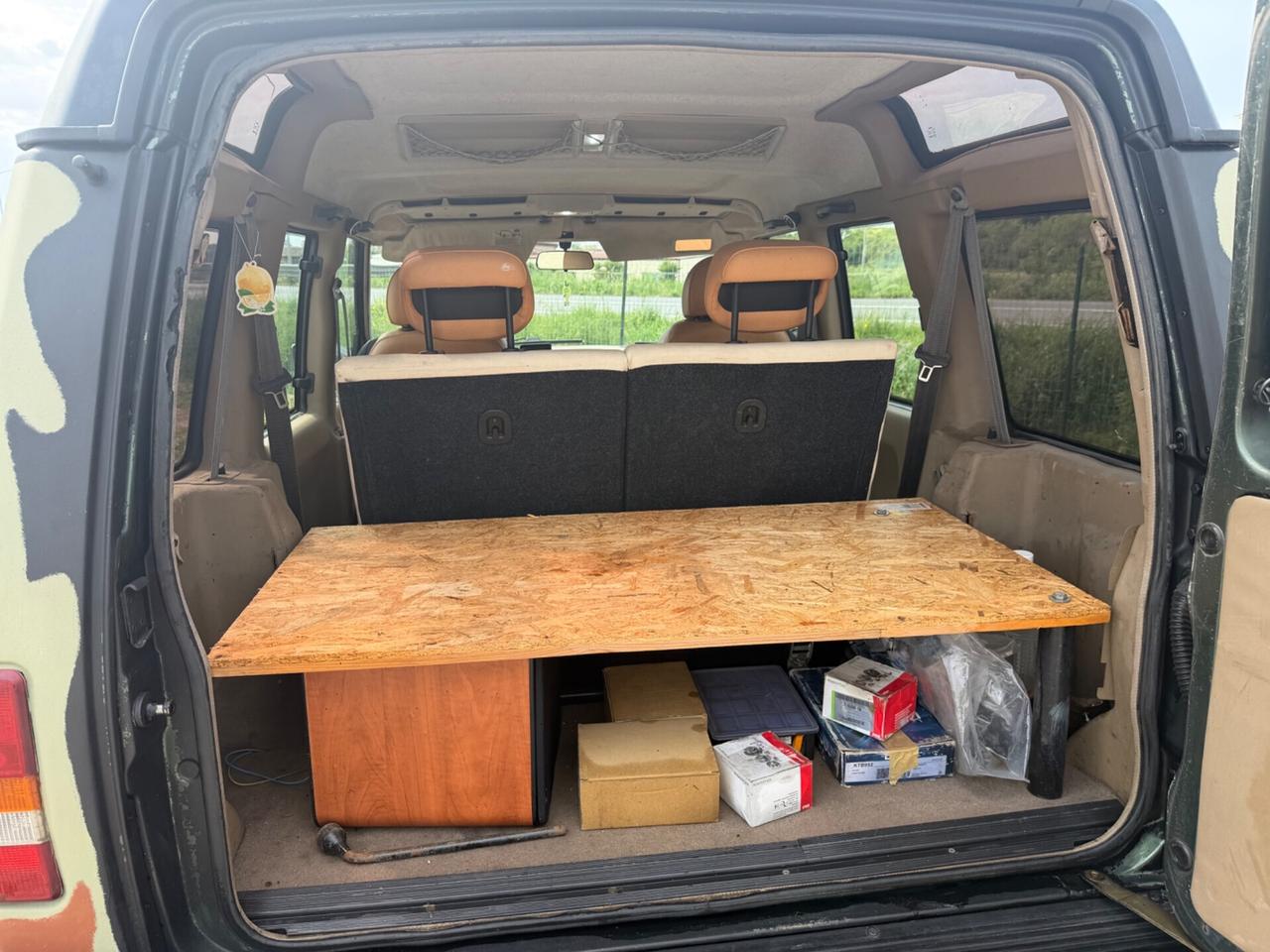 Land Rover Discovery BENZINA UNICA GPL