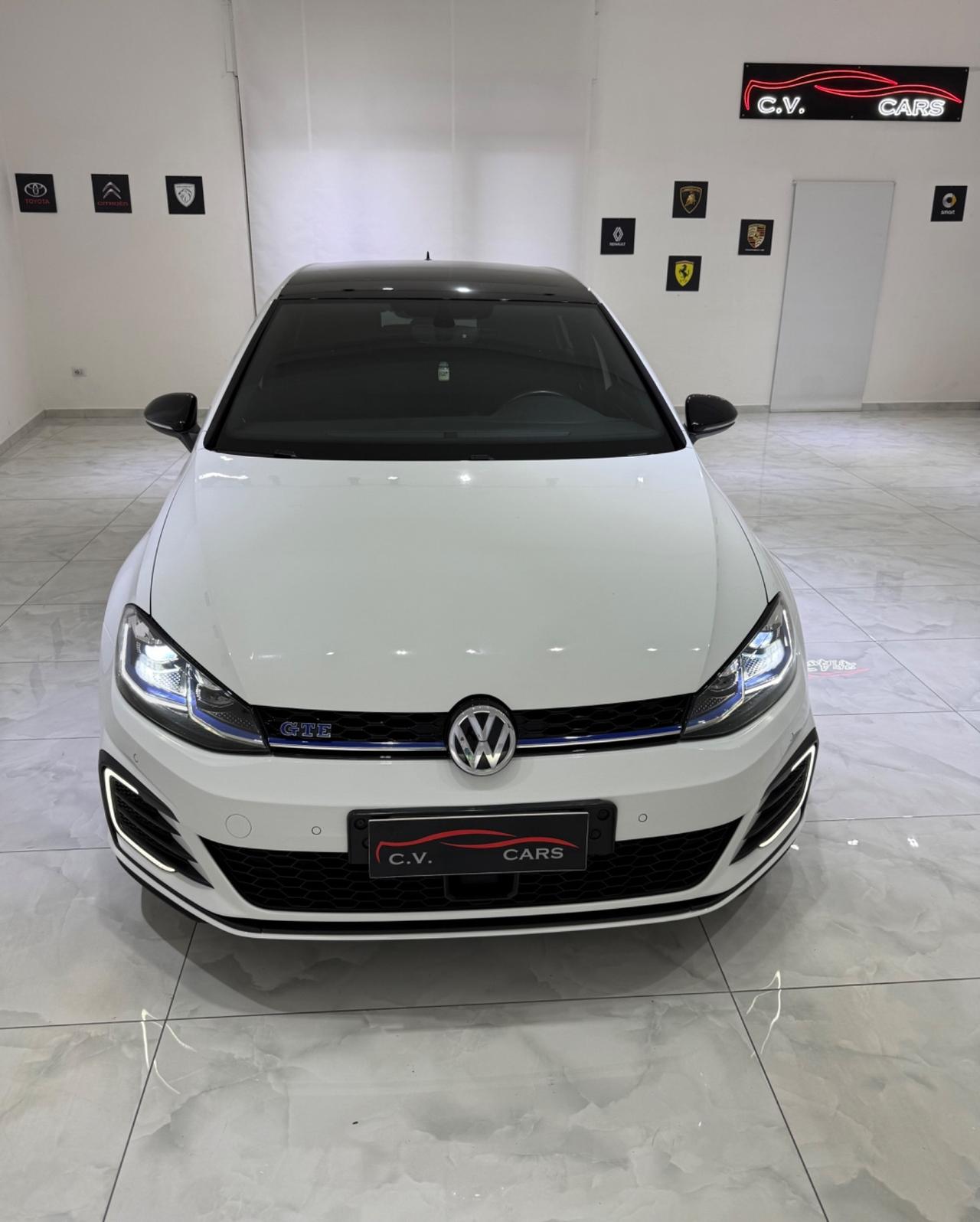 VOLKSWAGEN GOLF GTE UNICO PROPRIETARIO