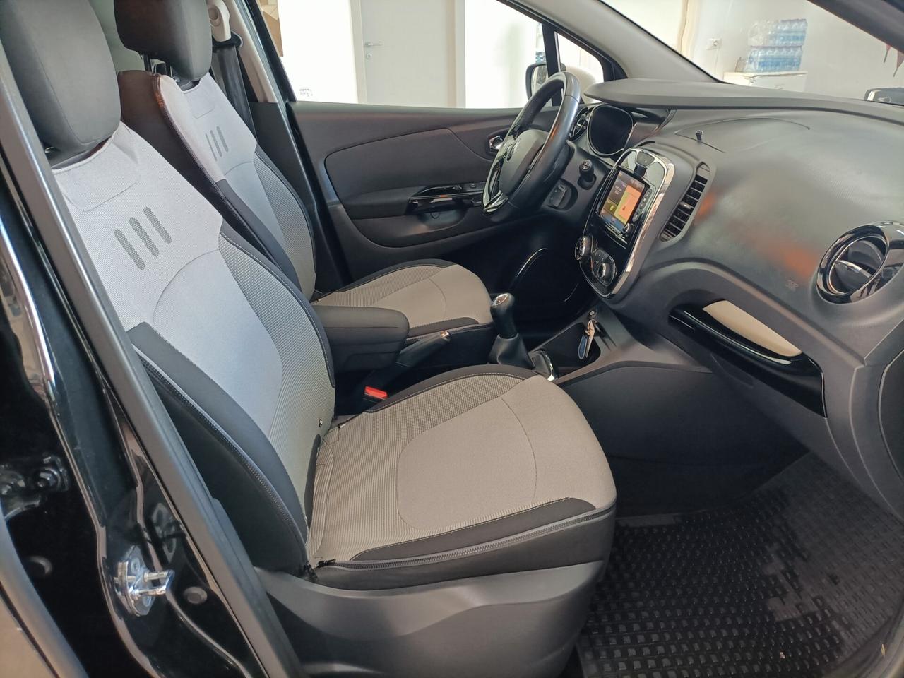 Renault Captur 1.5 dCi 8V 90 CV Start&Stop Energy R-Link 02/2015