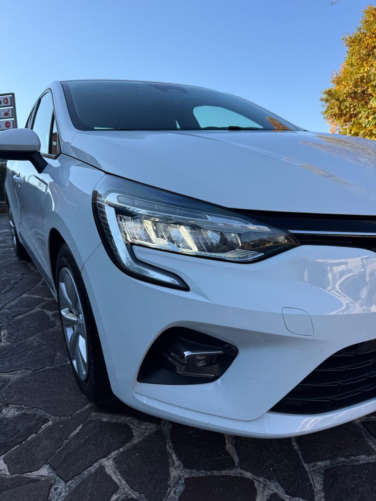 Renault Clio 1.5 Diesel nuovo modello uni proprietario X neo patentati