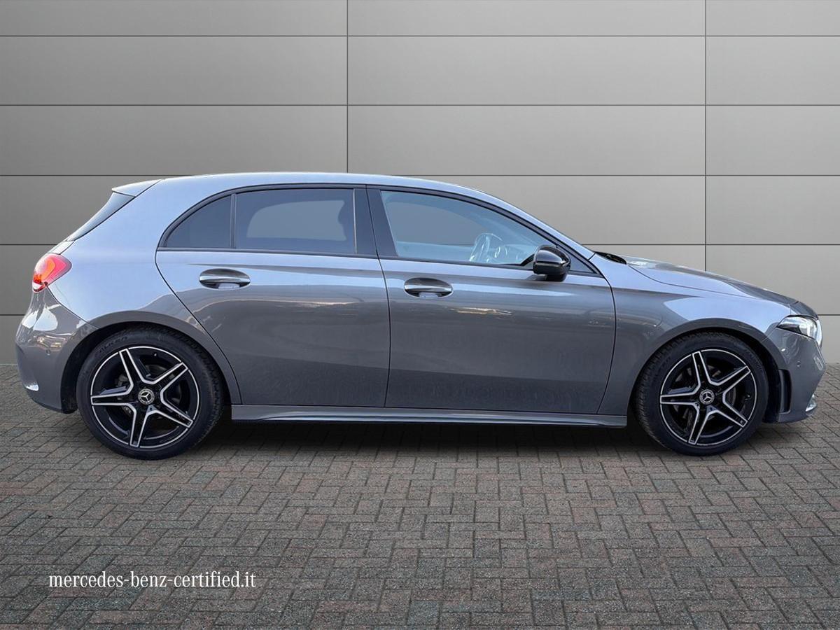 Mercedes-Benz A 180 Premium auto