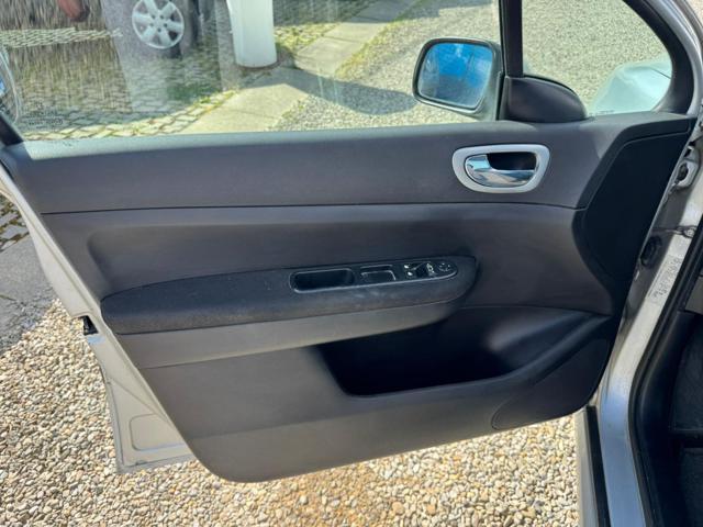 PEUGEOT 307 1.6 16V HDi 90CV 5p. XS