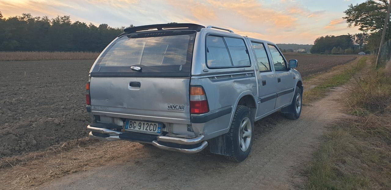 Isuzu Campo/Pick-up Pick-up 3.1 TD 4p. Crew Cab