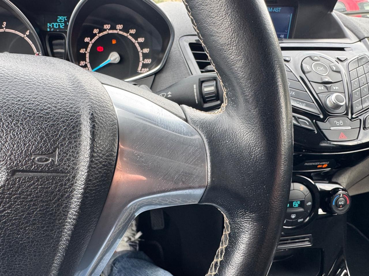 Ford Fiesta 1.5 TDCI 75CV TITANIUM 5Pt NAVY/SYNC/2017