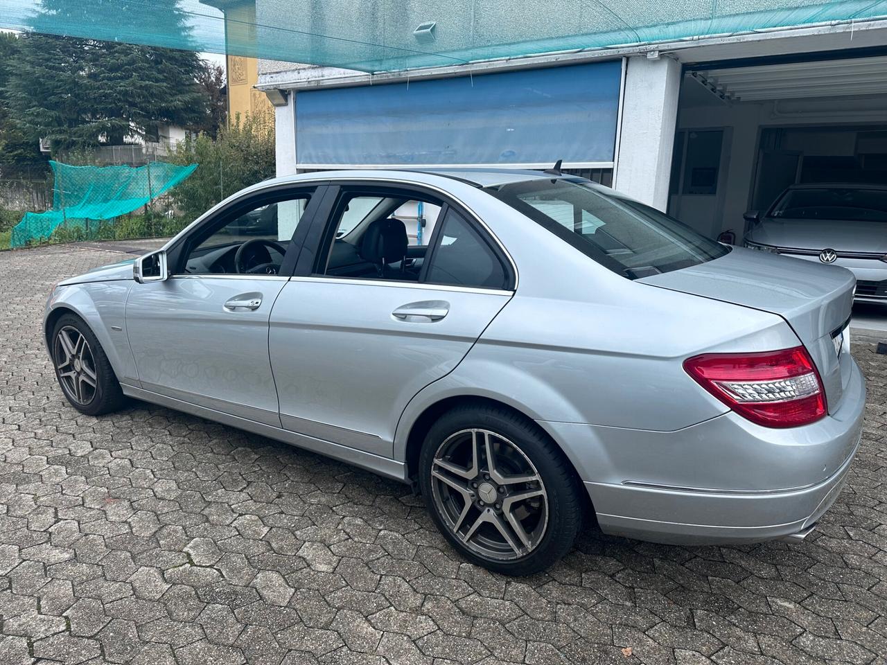 Mercedes-benz C 200 BlueEFFICIENCY Avantgarde