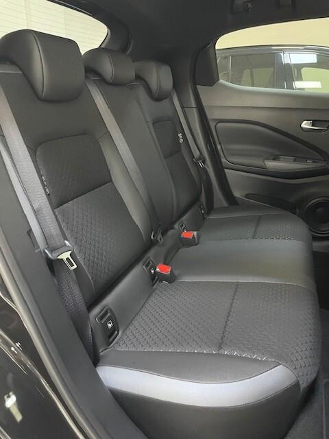 Nissan Juke 1.0 DIG-T 114 CV N-Connecta