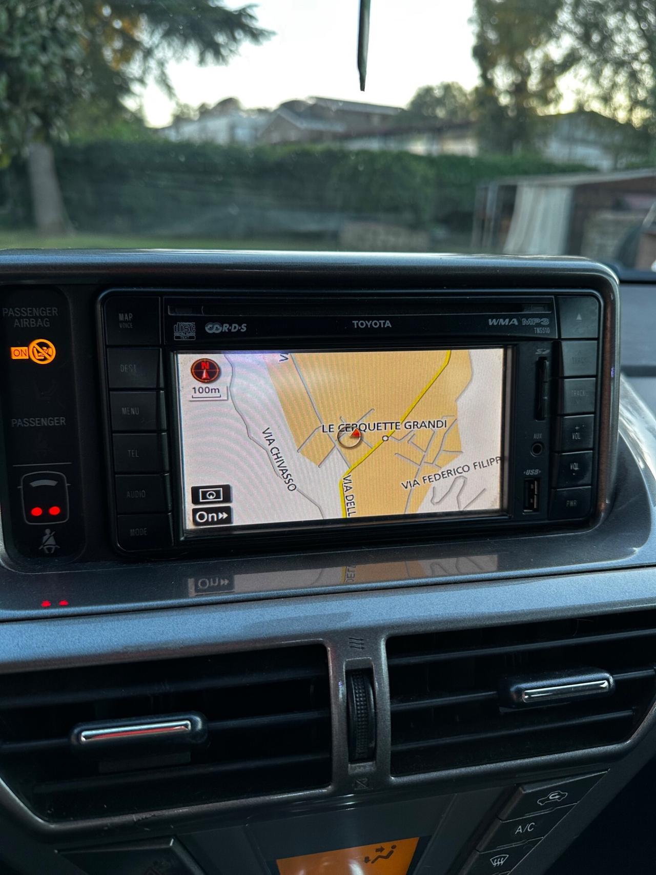 Toyota iQ 1.0 Multidrive Versione Lancio nero perlato !