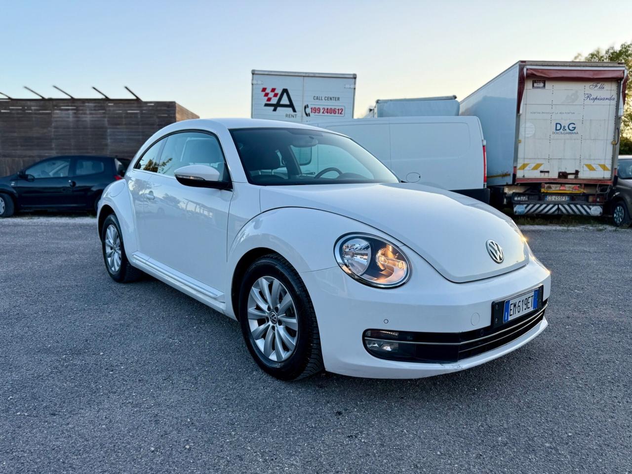Volkswagen Maggiolino 1.6 TDI Design NEOPATENTATI