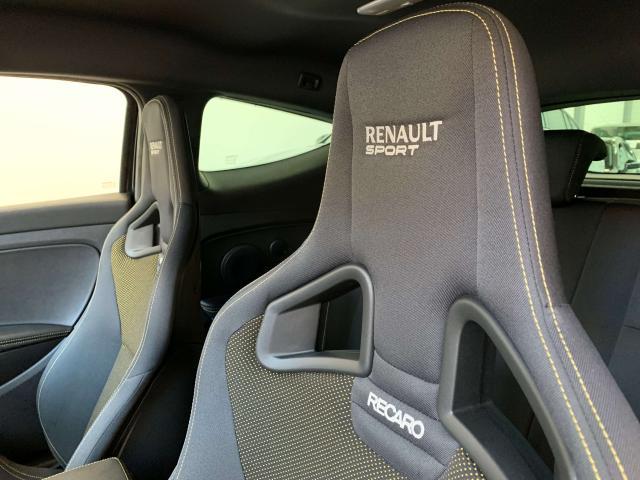 Renault Megane Megane III 2008 Coupe Coupe 2.0 16v T RS 250cv