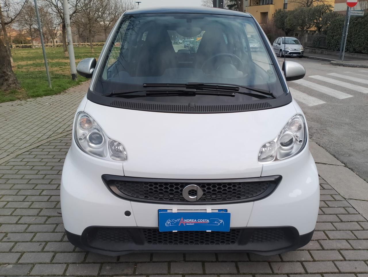 Smart ForTwo 1000 45 kW MHD coupé pure