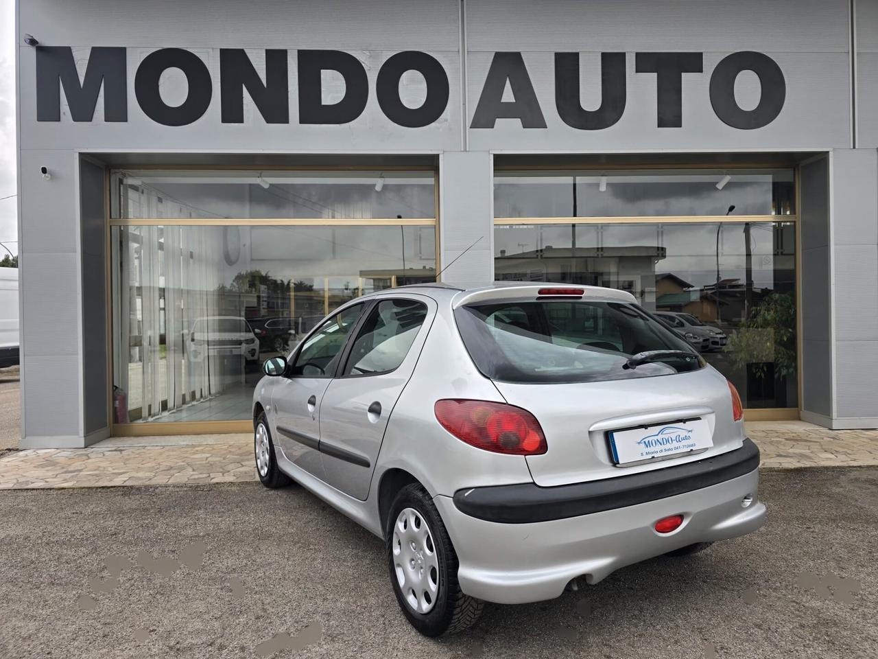 Peugeot 206 1.1 5p. S 60cv NEOPATENTATI