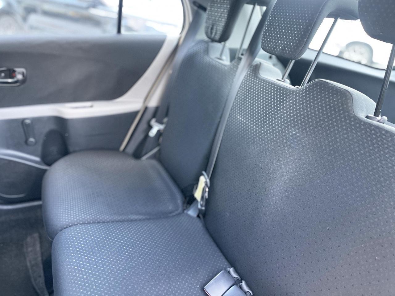 Toyota Yaris 1.0 Benzina 69CV E4 Neo - 2012