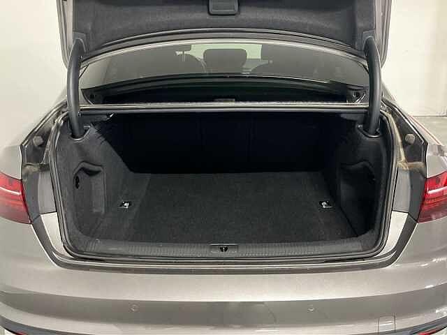 Audi A4 35 TDI/163 CV S tronic Business Advanced
