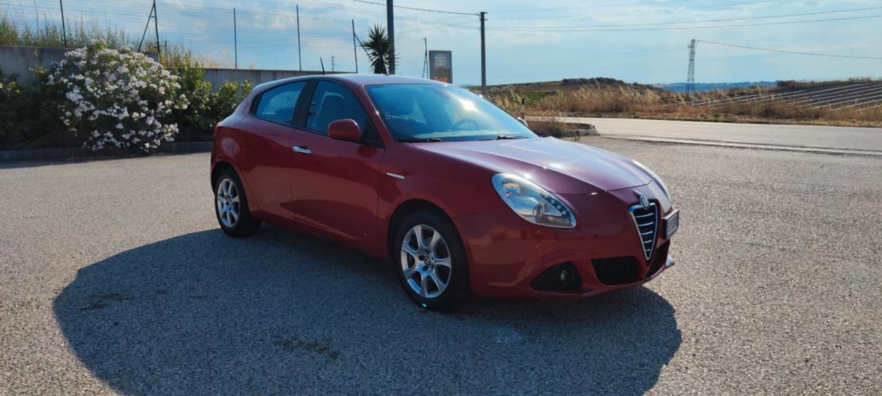 Alfa Romeo Giulietta 1.6 JTDm-2 105 CV Exclusive