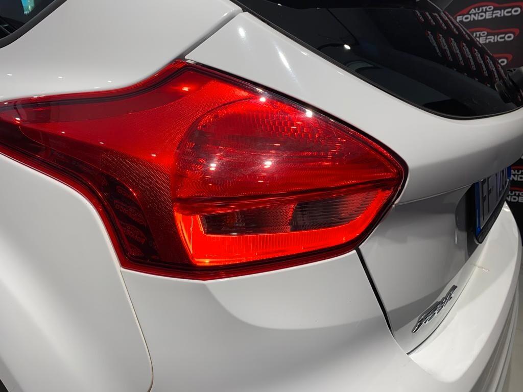 Ford Focus 1.5 Diesel ST-Line - 2016