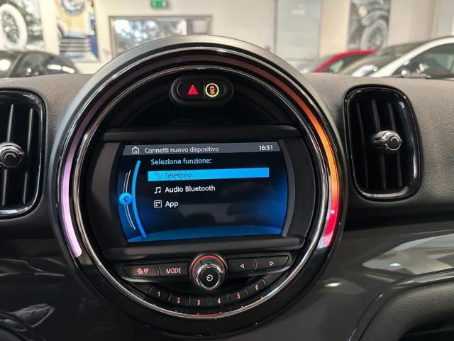 MINI Countryman 2.0 Cooper D Business Auto - Navi - Led -Pack Luci