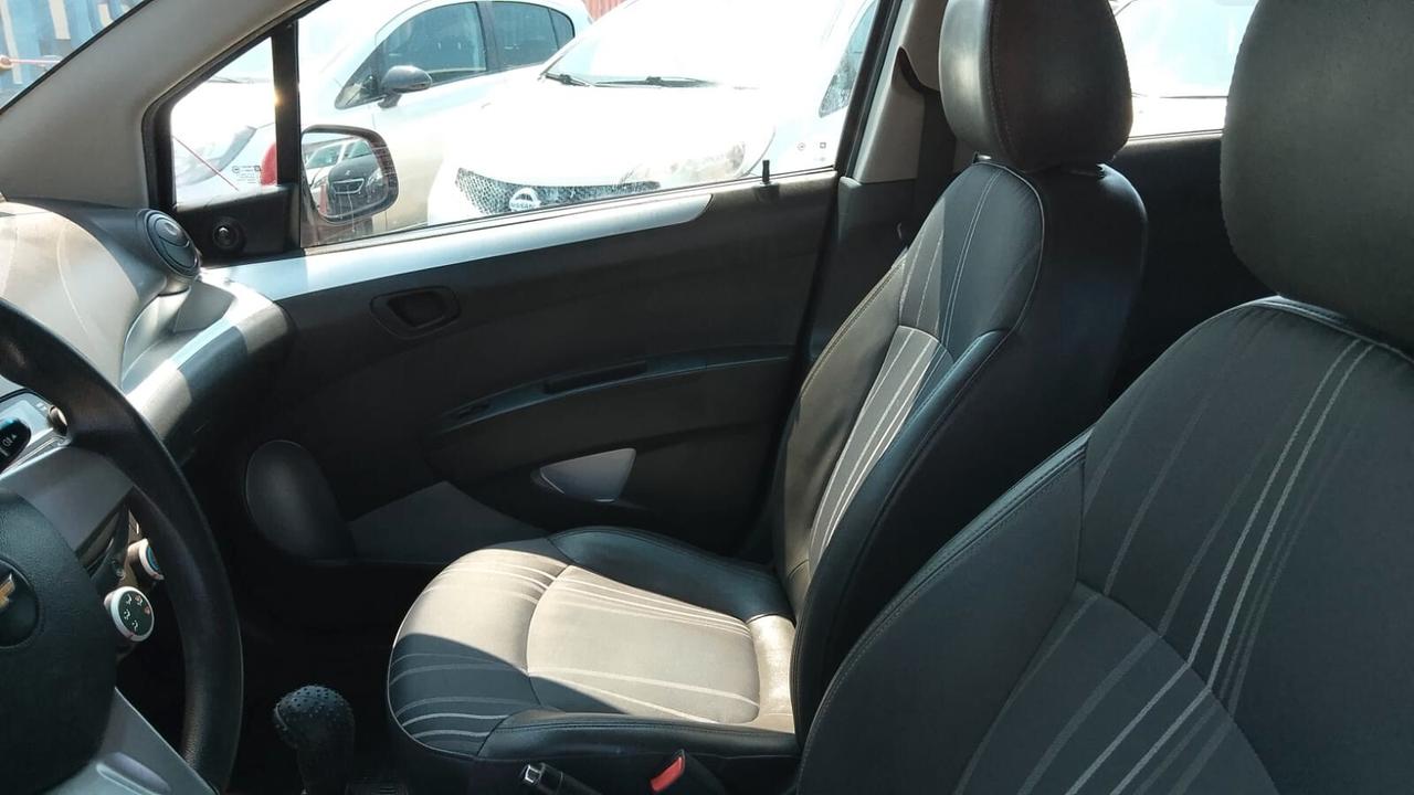 Chevrolet Spark 1.0 benzina neo patentati