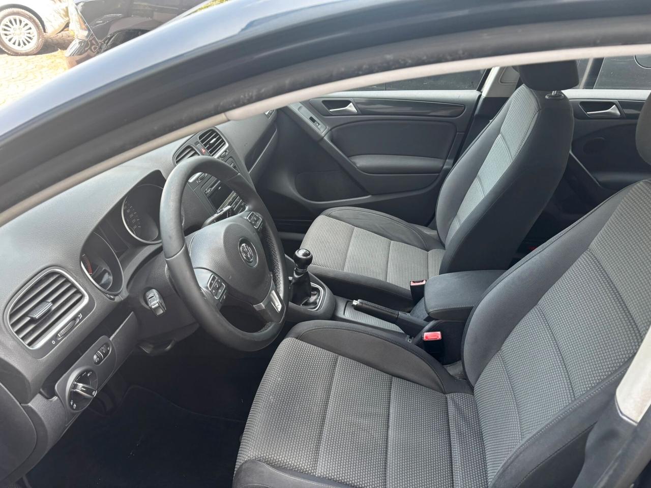 Volkswagen Golf 1.6 TDI DPF 5p. Comfortline BELLISSIMA IDONEA PER NEOPATENTATI UNICO PROPRIETARIO