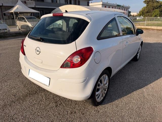 Opel Corsa 1.2 GPL-OK NEOPATENTATI