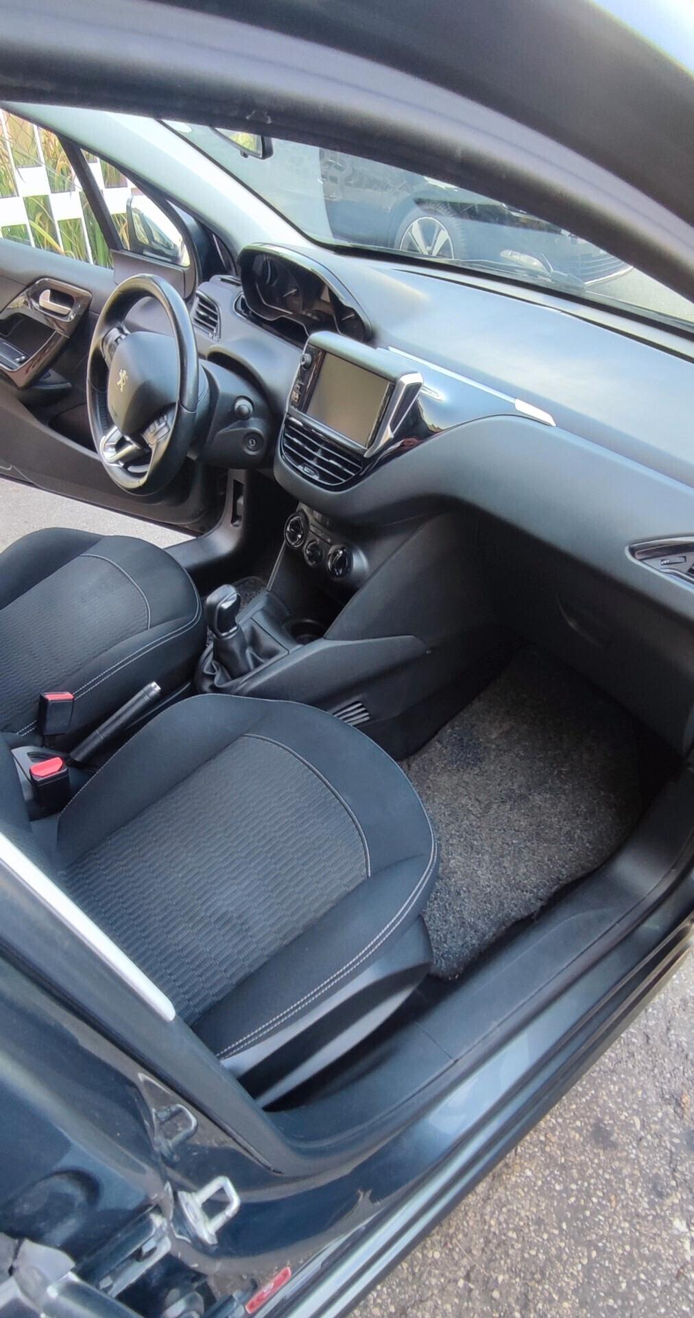 Peugeot 208 BlueHDi 75 5 porte Active