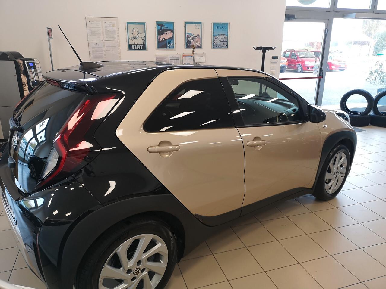 Toyota Aygo X 1.0 VVT-i 72 CV 5 porte Trend
