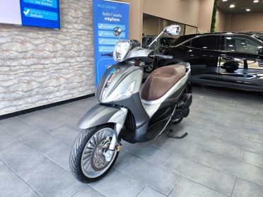 Piaggio Beverly 300