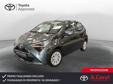Toyota Aygo Aygo Connect 1.0 VVT-i 72 CV 5 porte x-play