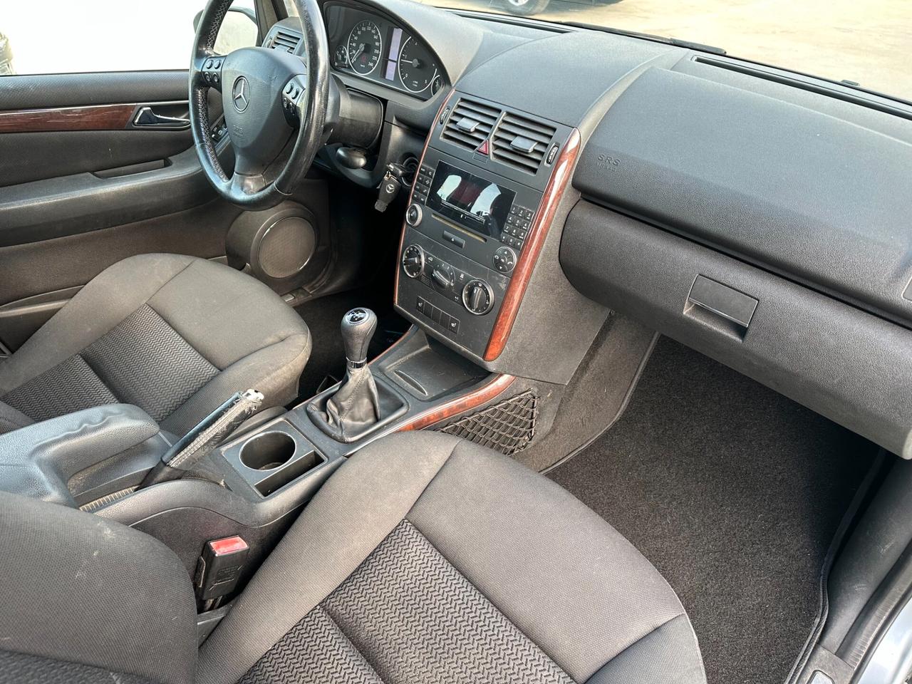 Mercedes-Benz A 180 *CDI*ELEGANCE*MP3*5P*