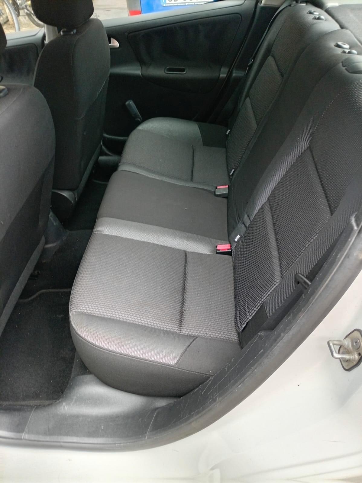 Peugeot 207 1.4 HDi 70CV 5p. Energie Sport