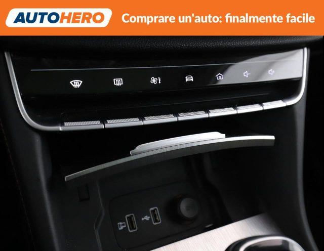 MG EHS Plug-in Hybrid Luxury