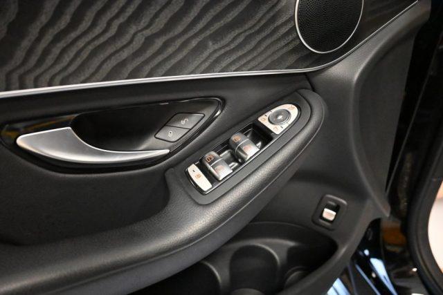 MERCEDES-BENZ GLC 220 d COUPE 4MATIC EXCLUSIVE SPORT 9G-T.PED.19"CAMFULL