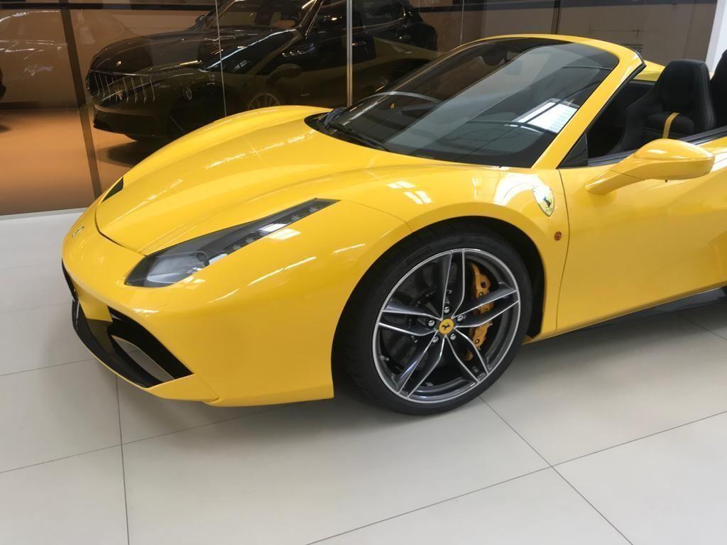 FERRARI 488 Spider | Iva esposta